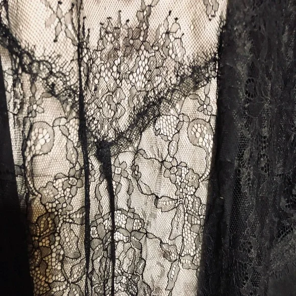 COPY - Victoria’s Secret Lace Inset Robe - Picture 7 of 10
